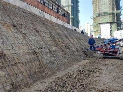 钦南建筑边坡支护